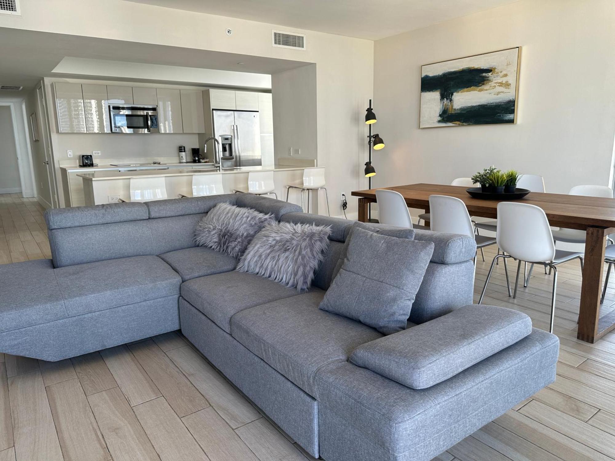 Mvr Apartments At Beachwalk Resort Hallandale Beach Exteriör bild